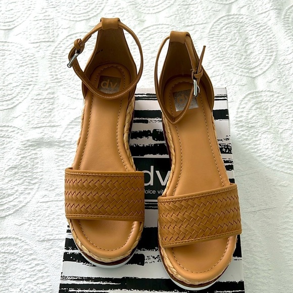 DV by Dolce Vita Shoes - dolce vita: NEW Women Brown PlatForm Espadrilles with ankle strap, Size 10